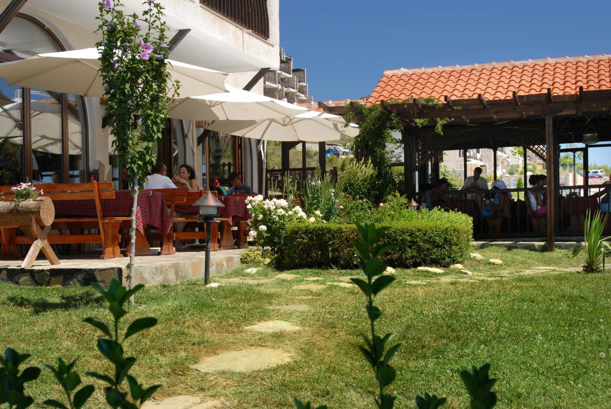 Monastery 1 Apart Complex First Line Sveti Vlas Buitenkant foto